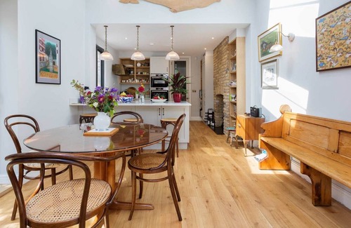 Stroud Green House | Alchemist's Lodgings, by Veeve