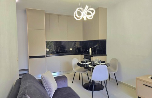 Golem Apartment | ALD092-Kuba 1