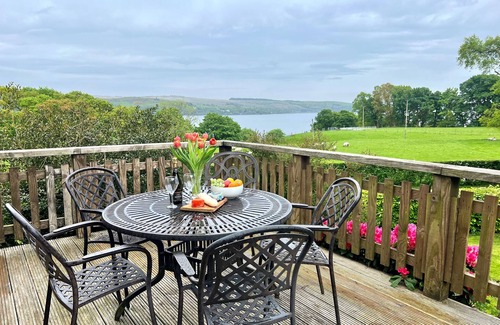 Kilmun Cottage | Alder Cottage, country location near Dunoon, loch views