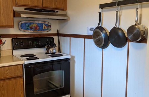 Bernard Apartment | Aldernest Den - Mount Desert Island/Acadia -walk across the lawn down to shore