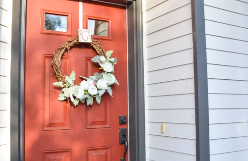 Lynnwood House | Alderwood Retreat - Sleep up to 8 - Weekly and Monthly Rate Available - NEW AC