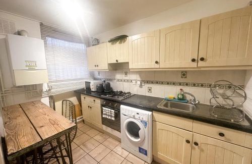 Whitechapel Apartment | Aldgate flats