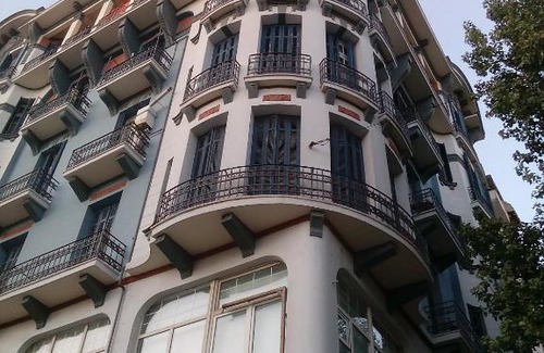 Thessaloniki City Centre Apartment | # Alegra Apartment , 10mtrs from VENIZELOU Metro Station