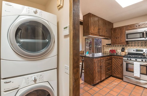 Northeast Santa Fe House | Alegre - Darling Vacation Home, Walk to the Plaza