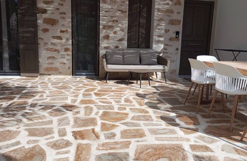 Ermoupoli House | Alemarni Syros