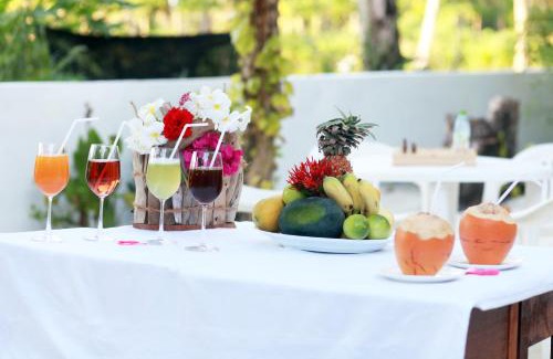 Thoddoo House | Alesara Guest House