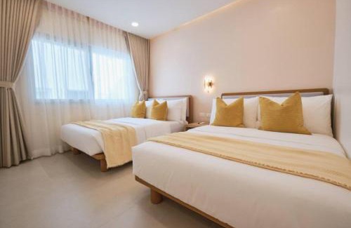 Bacnotan Villa | Alesea Tammocalao La Union Beachfront Villa - Jacuzzi, Two Pools