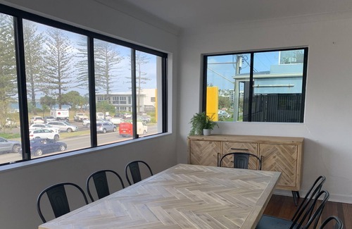 Alexandra Headland Apartment | Alex Beach San Miguel Unit