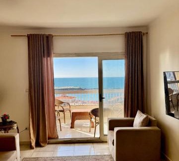 Sidi Jabir Apartment | ALEX HOMES - Sporting Cozy Apartments with Direct Sea View