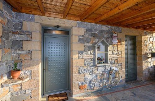 Kardamyli House | Alex Stone house
