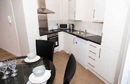 Newcastle-upon-Tyne Apartment | Alexander Apartments Powdene House