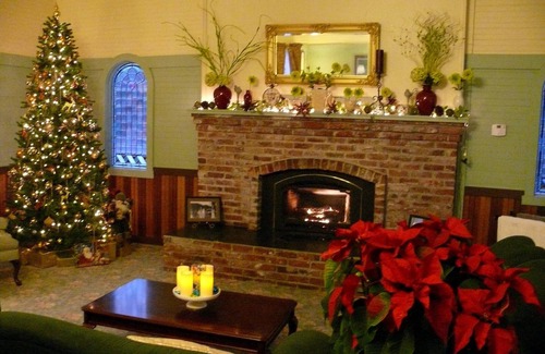 Ashford Cabin | Alexander's Lodge At Mt Rainier(2 beds, breakfast included)