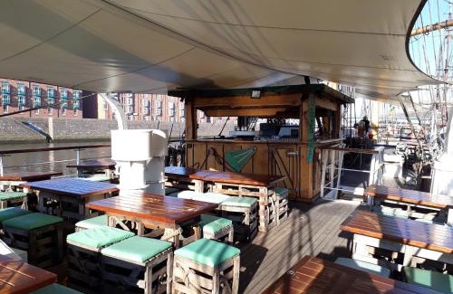 Altstadt Hotel | Alexander von Humboldt - Das Schiff