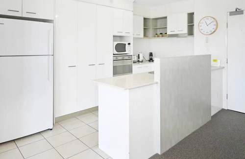 Maroochydore Resort | Alexandra Headland Resort Heaven, Pool/Beach ZD8