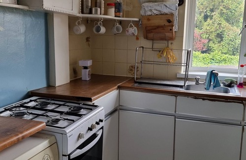 Haringey Apartment | Alexandra Palace 3 Bedrooms Apartment in London