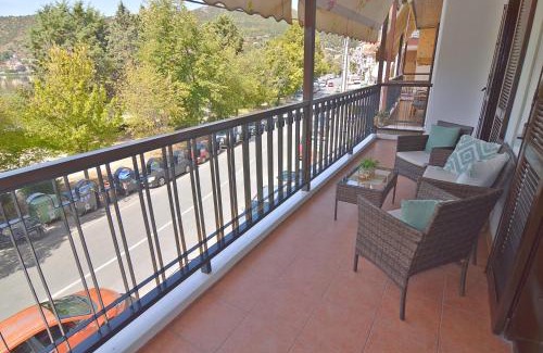 Kastoria Apartment | Alexandra Welcome Maxi Place