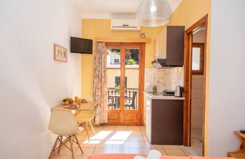 Agia Efimia House | Alexatos Studios - Traditional & On Budget