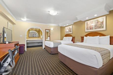 Tenderloin Hotel | Alexis Park San Francisco
