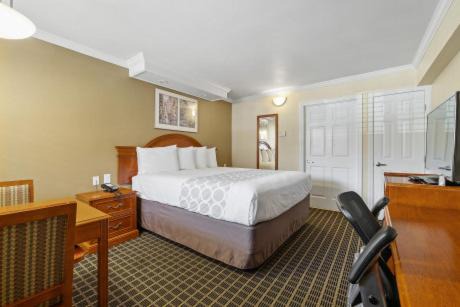 Tenderloin Hotel | Alexis Park San Francisco