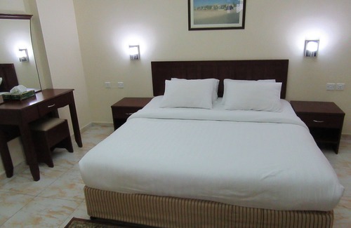 Al Ghubrah Ash Shamaliyyah Hotel | Alferdous Hotel Apartments