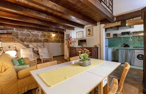Alghero City Centre Apartment | Alghero Old Town Gem- Walk to Sea, Beach, Historic Ramparts!