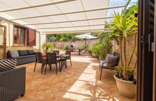 Alghero Villa | Alghero Villa Maestrale con veranda coperta giardino 4 camere 3 bagni