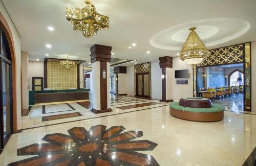 Java Hotel | Alhambra Hotel & Convention, BW Signature Collection
