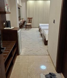 Karbalā’ Hotel | Alhayat 3