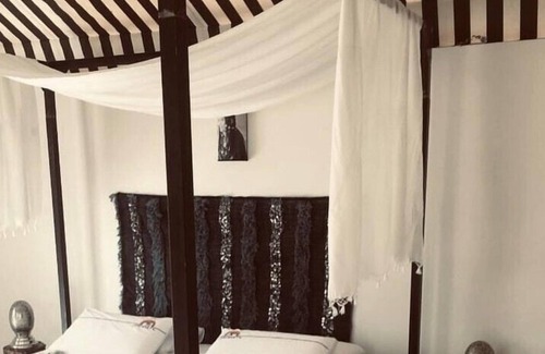 Moulay Bouzarqtoune House | Ali Baba Infinity