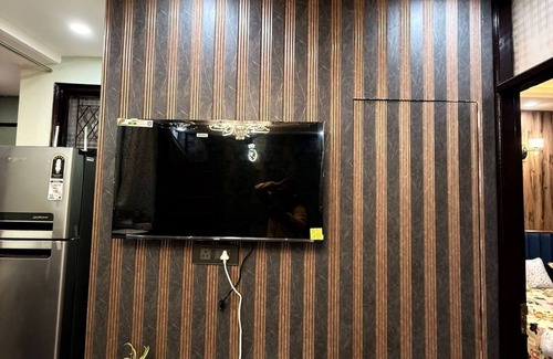 Sheikh Sarai Apartment | Ali's Nest - 2 BHK Apartment in Khirki Extension Malviya Nagar