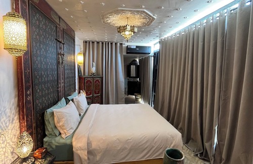 El Mokhifa House | AlibabaRiad