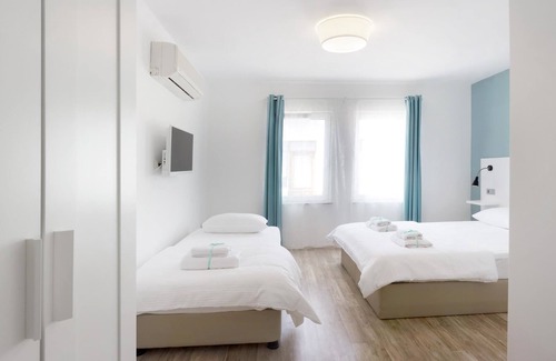 Bozcaada Hotel | Alicante Hotel - Adults Only