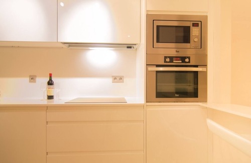 Marbella Apartment | Alicate Playa renovated apartment direct access to garden