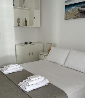 Olymbiaki Akti Apartment | Alice Apartment