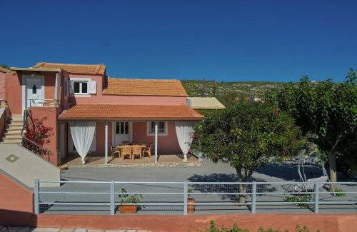 Anafonitria Apartment | Alice Happy Place 2 , only 5 minutes from the shipwreck!