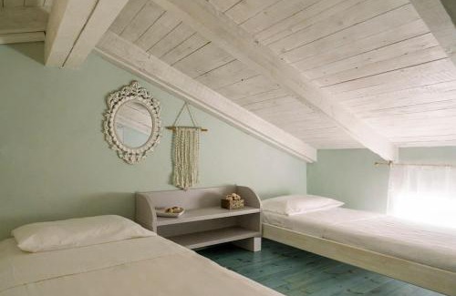 Sinarades Villa | Alice Little House