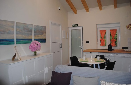 Aronces House | Alicia House VV-894-AS