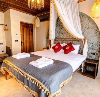 Uchisar Hotel | Alika Castle House