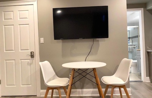 West Poplar Apartment | Alina & Fanny - Philadelphia 1212 Mt Vernon St