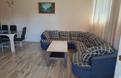 Balatonlelle Apartment | Alinka Apartmanház
