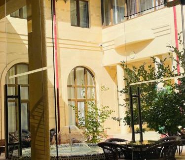 Tashkent Hostel | Alisher Hotel by SHOSH