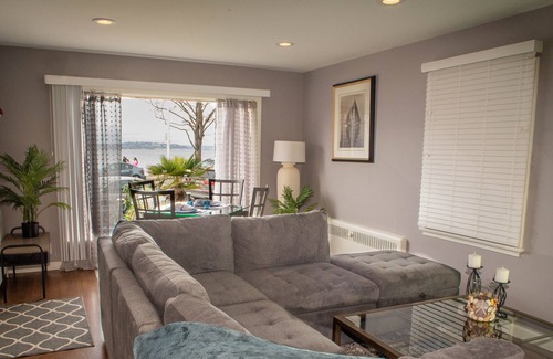 Alki Condo | Alki Beach Paradise Retreat