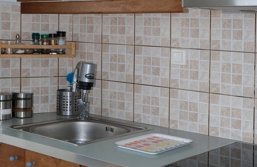 Therma Apartment | Alkistis Cozy By The Beach Apt In Ikaria Island, Therma 1st Floor