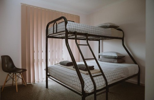 Frankland River Ski Chalet | Alkoomi Chalets