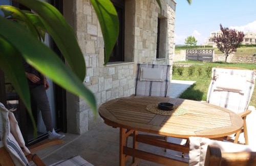 Afytos Villa | ALKYONI HOUSE IN AFYTOS