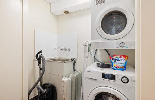 North Manly Apartment | All about location!
