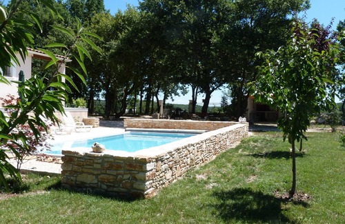 Barjac Villa | All air-conditioned villa with swimming pool 6 to 7 people