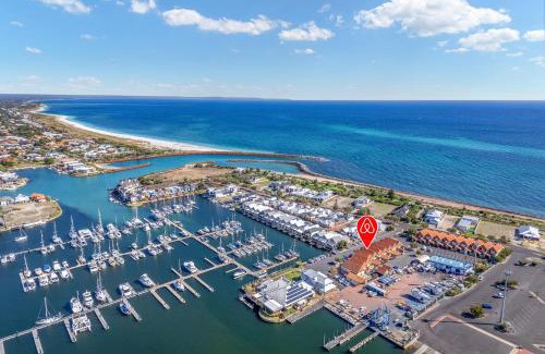 Geographe House | All Decked Out, Geographe Marina