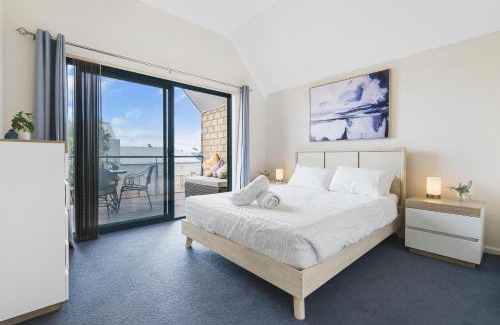 Geographe House | All Decked Out, Geographe Marina