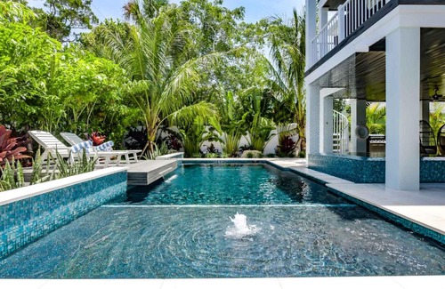 Sarasota House | All Decked Out
